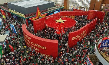 VEC exhibition center welcomes 1.2 million visitors in three days