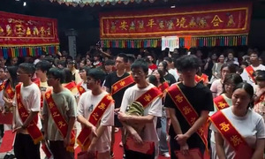 Remote Chinese village celebrates 33 PhD graduates