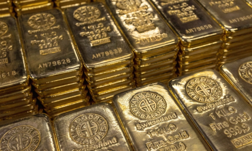 Global gold price reaches 4-month high