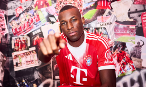 Chelsea changes course, loans Jackson to Bayern