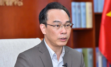Hoang Minh Son appointed director of Vietnam National University, Hanoi