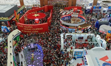 Nearly 4 million visitors flock to Vietnam Exhibition Center