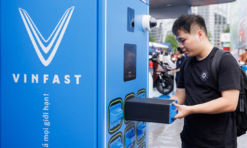 V-Green launches electric scooter battery swapping franchise
