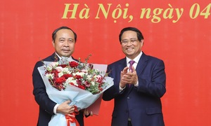 Prime minister appoints new leaders to eight ministries and agencies