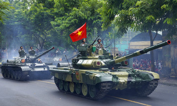 Government establishes defense policy and foreign affairs fund