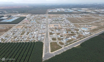 22 officials prosecuted for violations in Long Thanh airport compensation