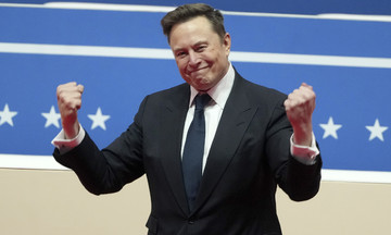 Musk could receive $1 trillion from Tesla