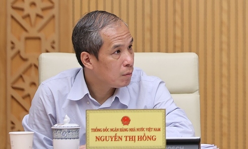 Deputy governor explains soaring gold prices