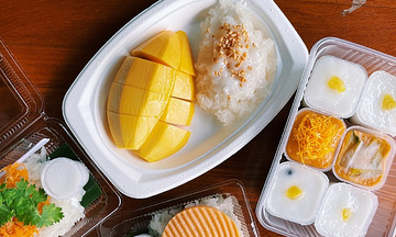 Bangkok's nearly century-old mango sticky rice shop