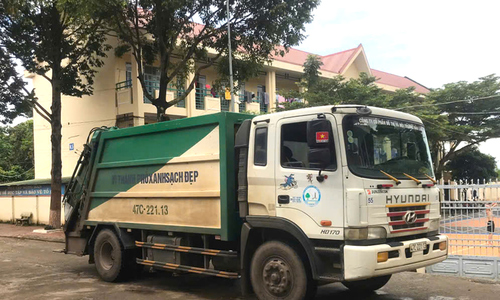 Garbage truck fatally strikes sixth-grade student on school grounds