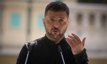 Zelensky declines Moscow meeting, proposes Kyiv summit with Putin