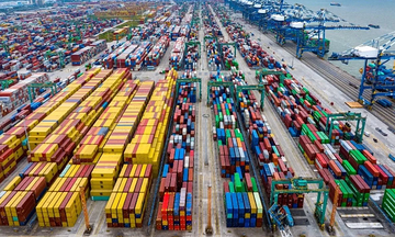 Guangzhou port container throughput up 9.5% in first half