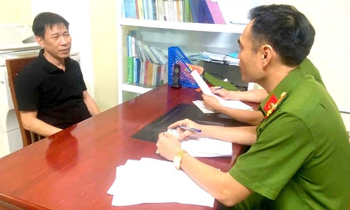 Four forest rangers investigated for accepting over 3.2 billion VND from gangster Manh 'Go'
