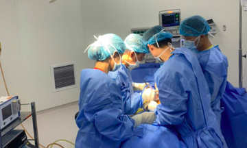 Gallbladder surgery performed on patient with complete situs inversus