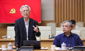 Policy advisory council deems double-digit growth target 'appropriate'