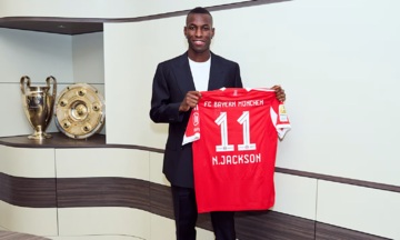 Agent and Bayern clash over Jackson's future
