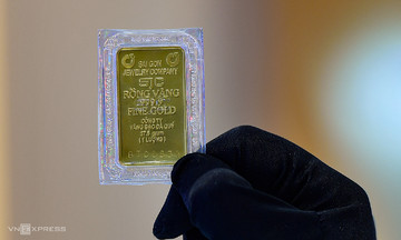 Caution urged amid gold price volatility