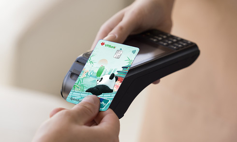 VPBank launches credit card with perks for travel to China