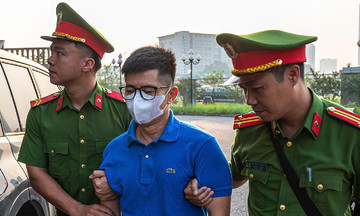 Former Thuan An chairman blames 'ask-give' mechanism for wrongdoing