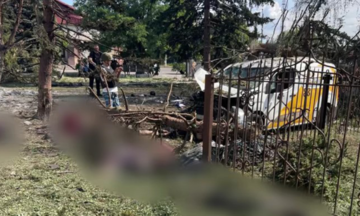 Ukraine accuses Russia of bombing civilians collecting pensions, killing 21