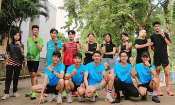 Can Tho University running club brings youthful energy to VnExpress Marathon