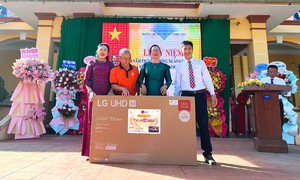 FPT and LG create 'smart classrooms' for 80 disadvantaged schools