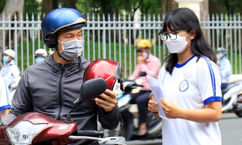Ho Chi Minh City students expected to finish school no earlier than 4:30 p.m.