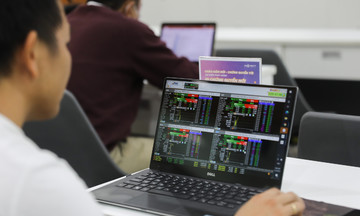 Investors opened nearly 260,000 securities accounts in one month