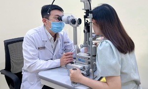 Blurred vision after pink eye: is it dangerous?