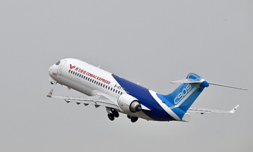 Chinese aircraft manufacturer secures largest international order