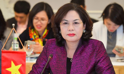 Nguyen Thi Hong among top central bank governors