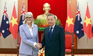 Party general secretary suggests Vietnam-Australia collaboration on developing experts and scientists
