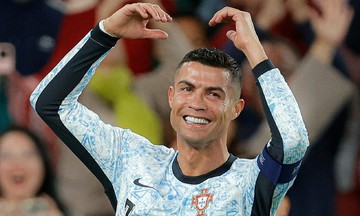 Ronaldo equals World Cup qualifying record