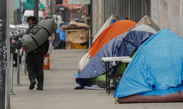 Import tariffs could push nearly 1 million Americans into poverty