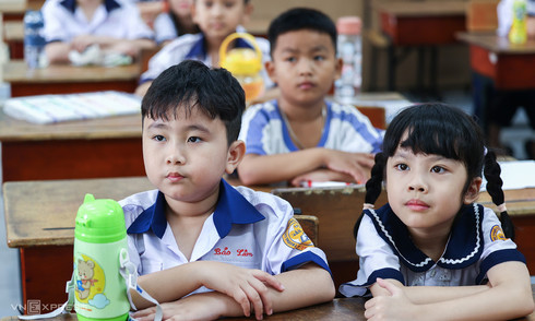 Ho Chi Minh City sets school start and end times