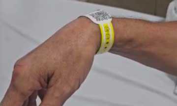 Man experiences 'saturday night palsy'