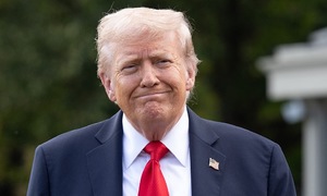 Trump urges peaceful response after ally's death
