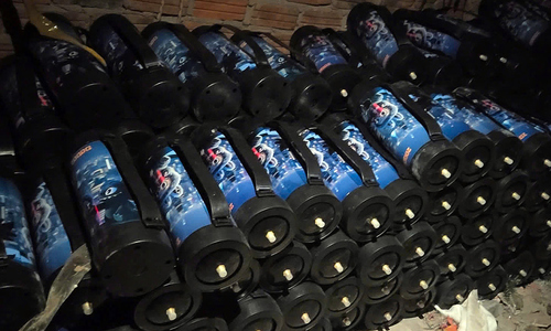 10 arrested in $50 billion nitrous oxide trafficking ring
