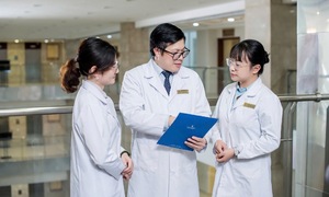 Vinmec wins award at 2025 Asian Hospital Management Conference
