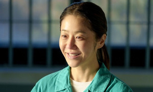 Actress Go Hyun Jung captivates audiences as a killer in "Queen Mantis"