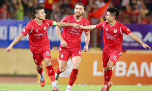 Nguyen Quang Hai's strike propels Cong An Ha Noi to top of V-League