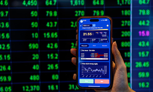 Vietnam Aims for Secondary Emerging Market Status by 2025