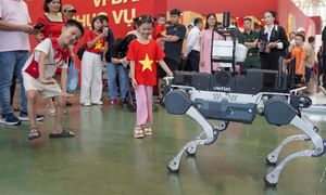 National achievements exhibition draws 1.3 million visitors in a single day