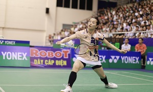 Thuy Linh's championship streak ends at Vietnam Open final