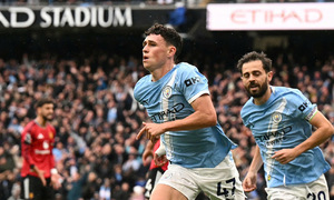 Man City routs Man Utd