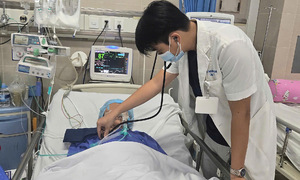 Accidental methadone poisoning leads to critical condition for elderly woman