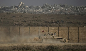 Tens of thousands of Israeli troops enter Gaza City