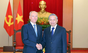 Vietnam seeks Russia's cooperation in maritime infrastructure development
