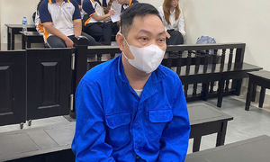 Fake police officer and businessman jailed in luxury car smuggling and forgery case