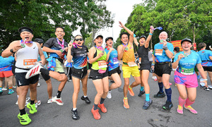 International runners share stories of running and enjoying beer in Can Tho